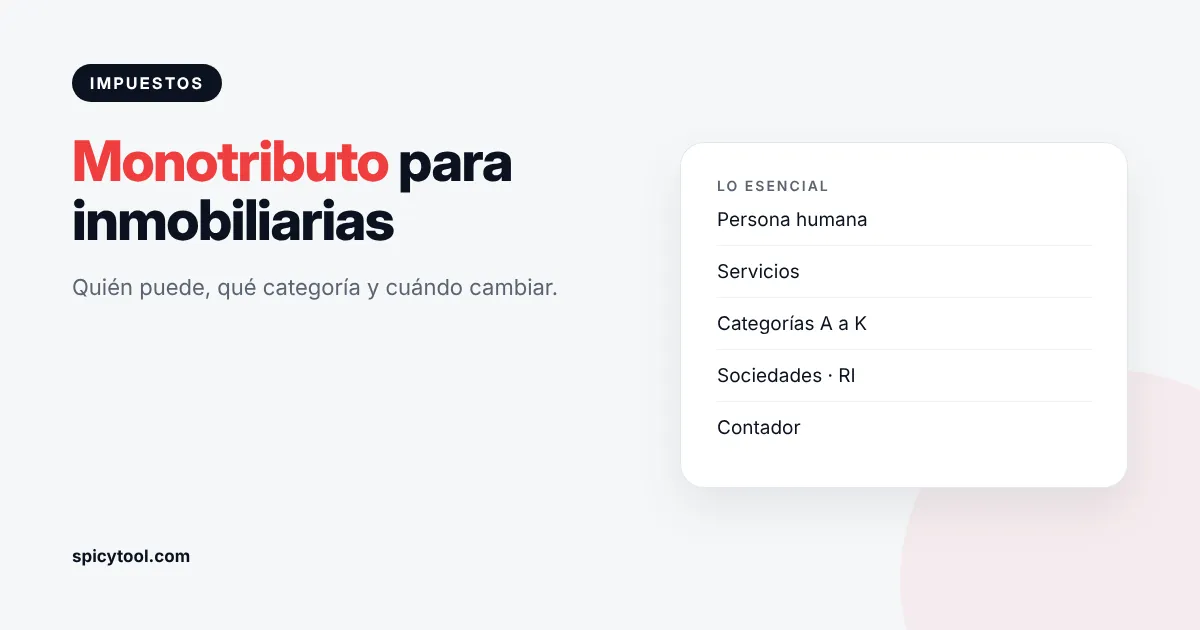 Corredor inmobiliario revisando su categoría de monotributo en ARCA